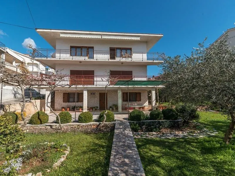 Apartment Domi location