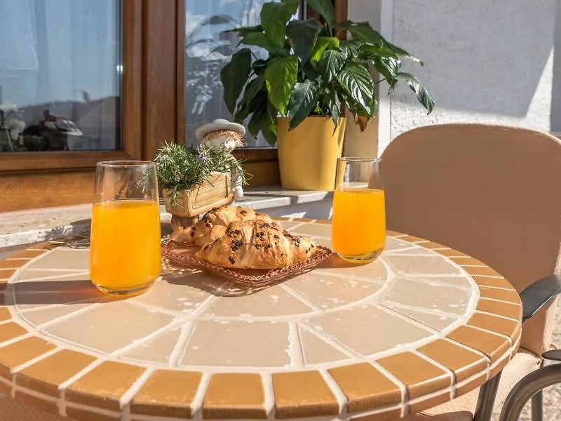 טרוגיר Apartment Domi קרואטיה